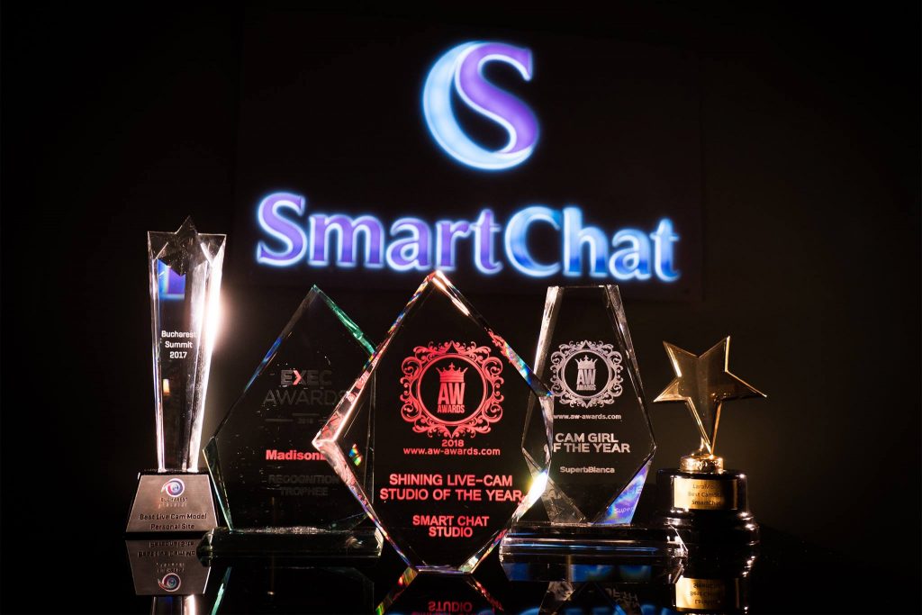 De ce ar trebui să ai în vedere un job la SmartChat